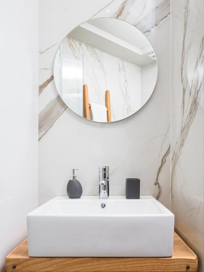 The H Experience Boutique Apartment Downtown Heraklion Екстер'єр фото
